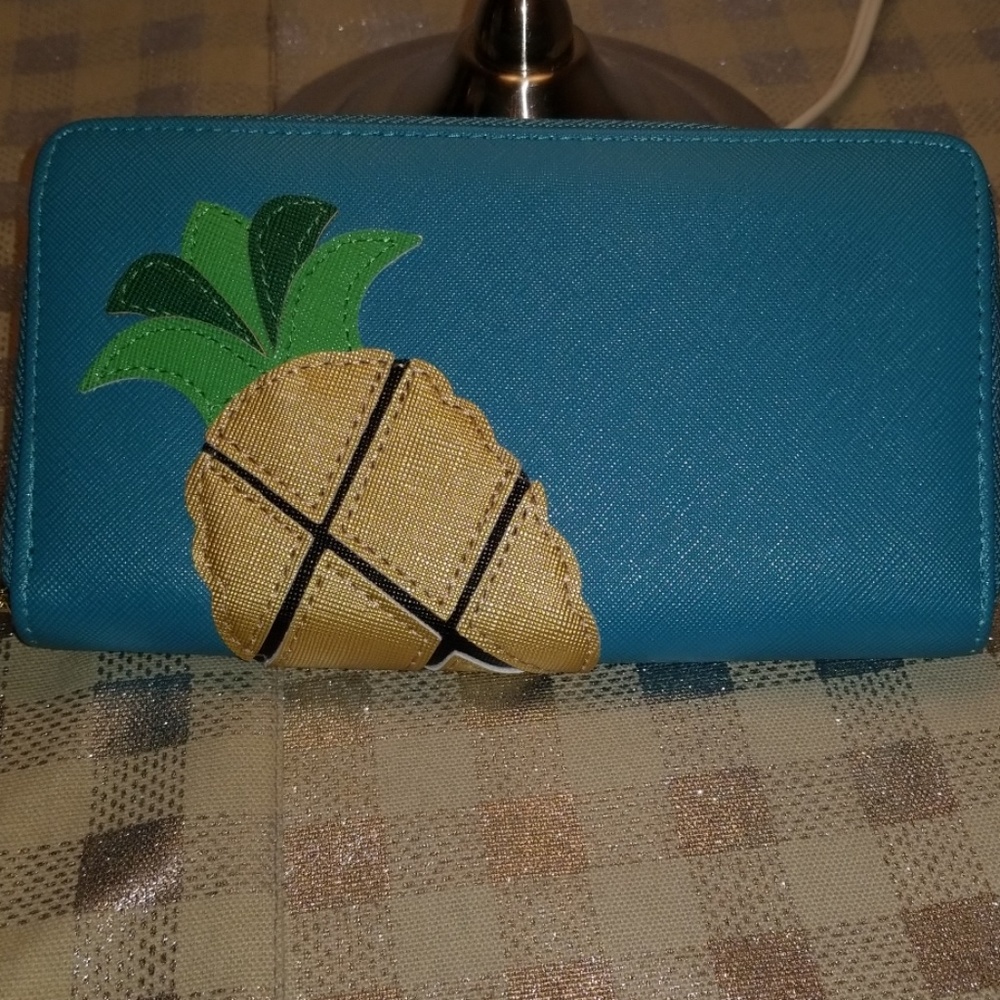 Brand new wallet